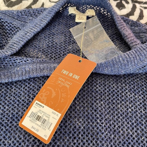 Sonoma Lifestyle Sweaters - Women’s Sonoma Lifestyle Pullover Top w/built in Cami